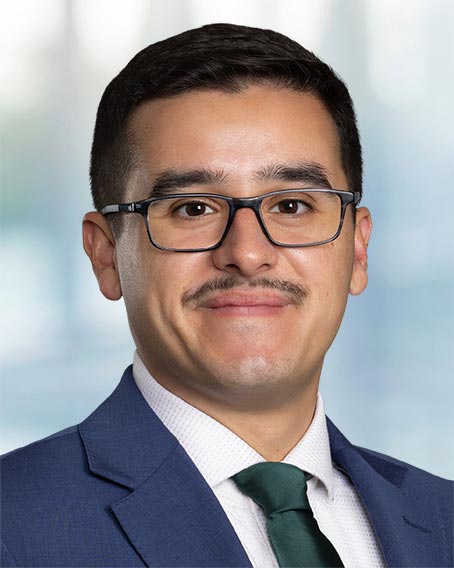 Emmett Burgos | People | Ropes & Gray LLP